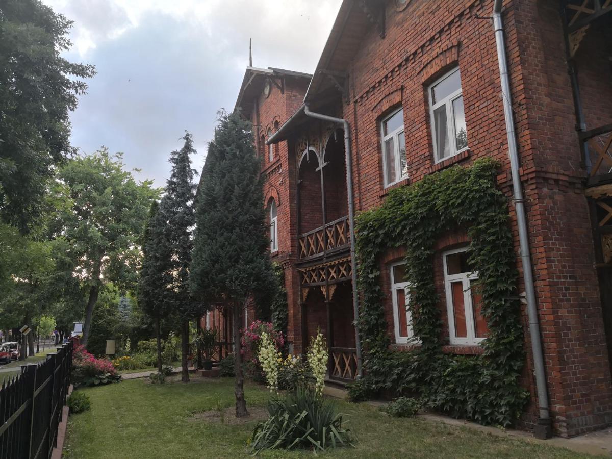 מלון שיצ'וצ'ינק Osrodek Wypoczynkowy Janowka מראה חיצוני תמונה